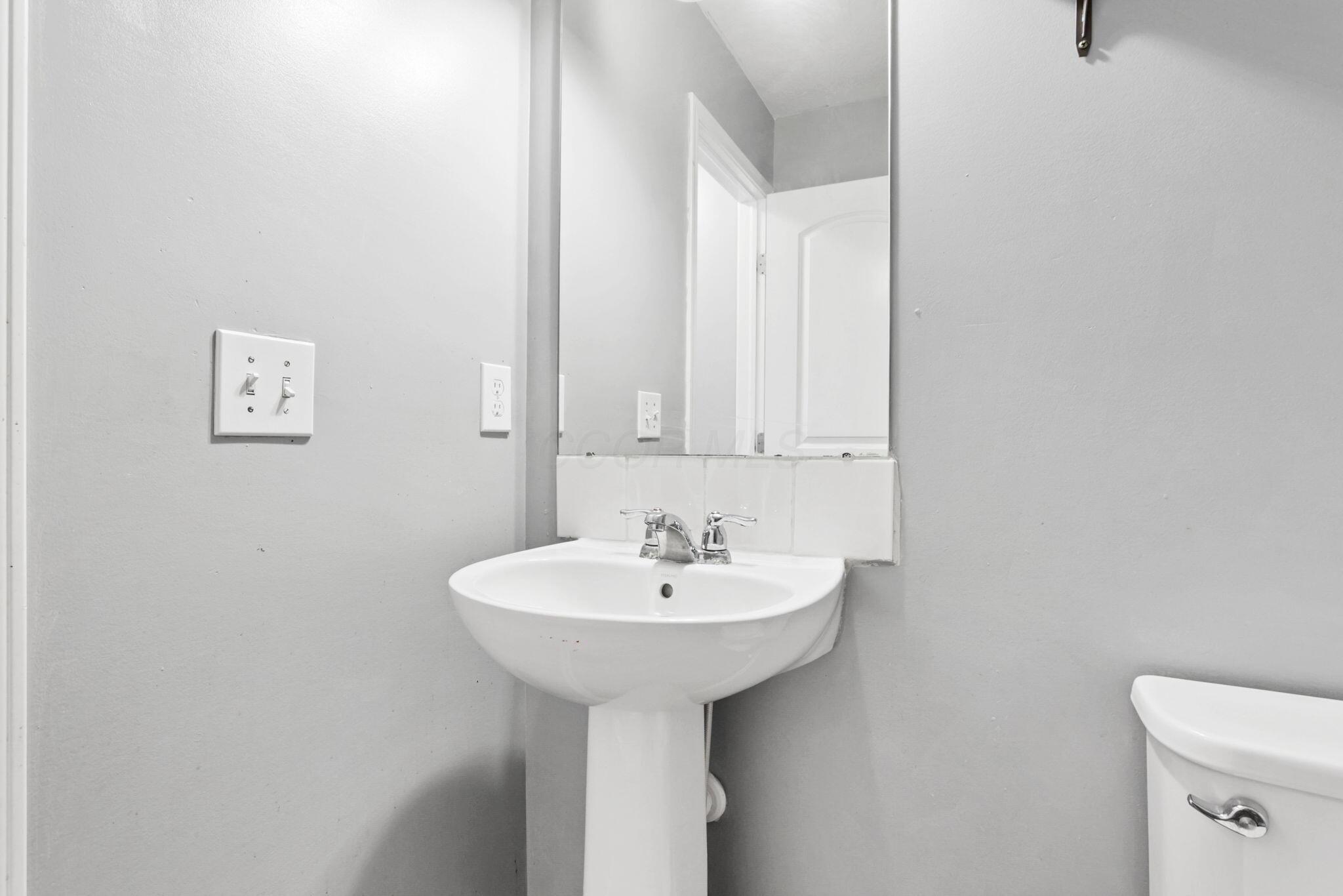 7344 Serenoa Drive, Reynoldsburg, Ohio image 26