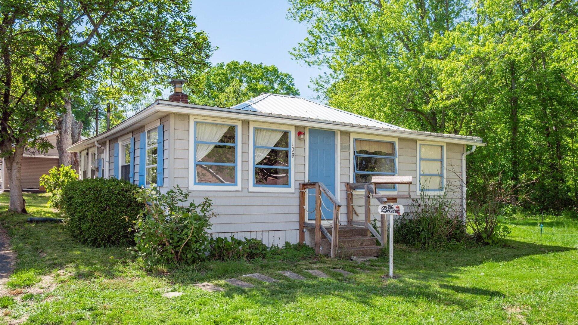 109 Beacon Light Lane, Buckeye Lake, Ohio image 2