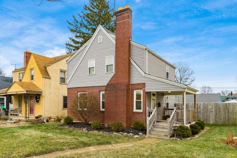 Photo of 1022 Geers Avenue, Columbus, OH 43206 (MLS # 226000432)