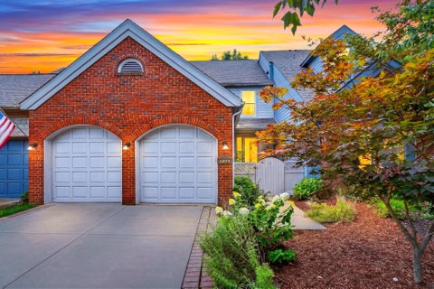 Homes For Sale - 1273 Millstone Square<br/> Westerville, OH 43081