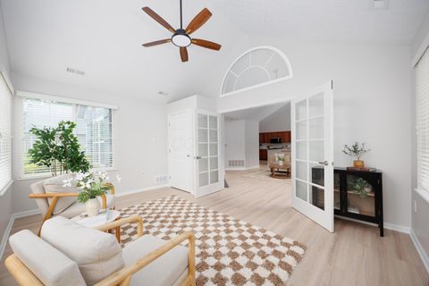 Tiny photo for 4213 Cobbler Road 14 #14, New Albany, OH 43054 (MLS # 226014631)