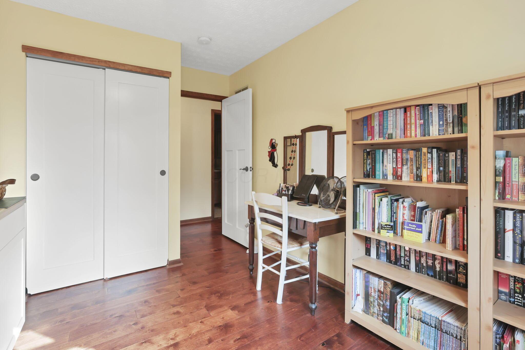 Marysville, Ohio 43040, United States, 4 Bedrooms Bedrooms, ,3 BathroomsBathrooms,Residential,Contingent,191923