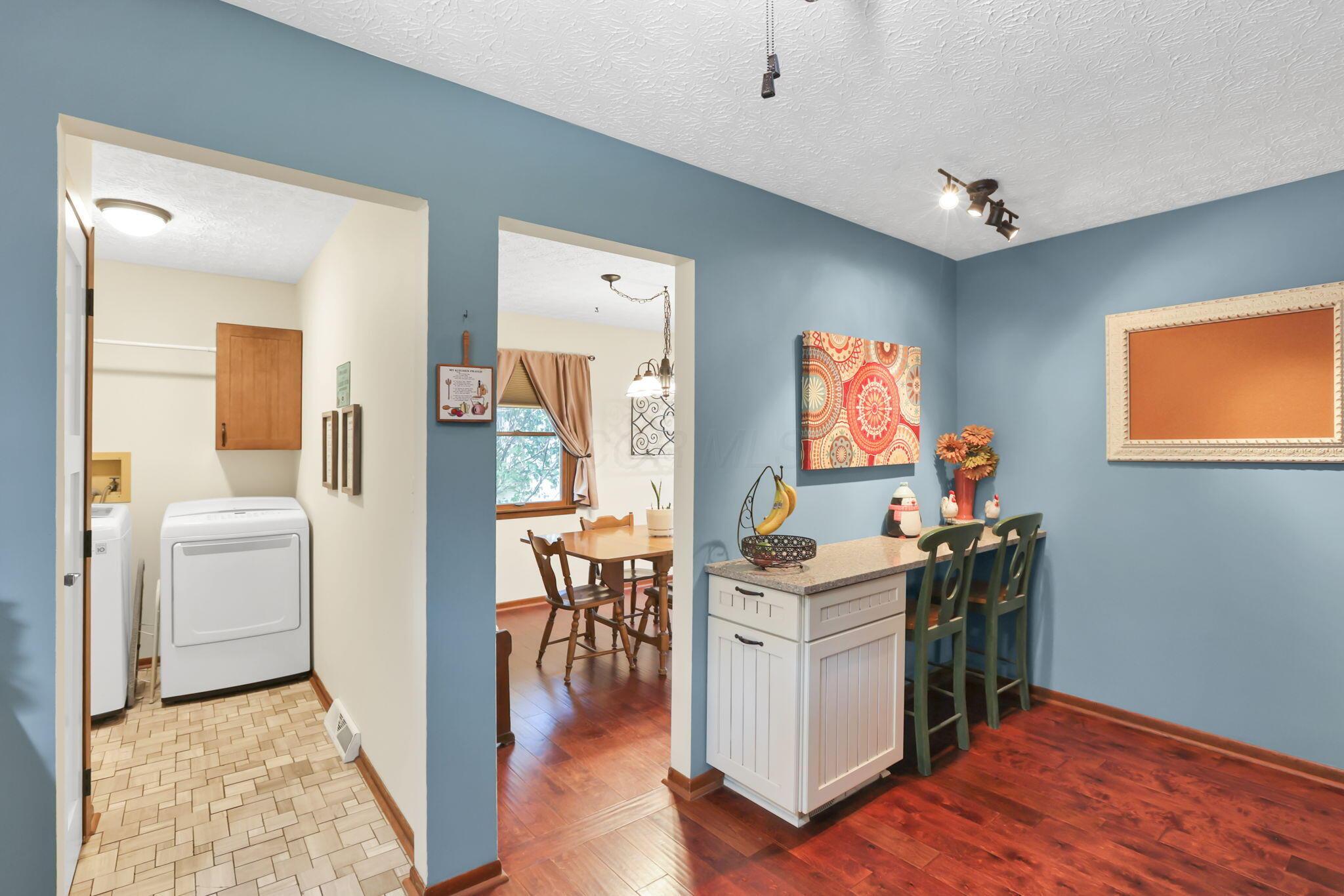 Marysville, Ohio 43040, United States, 4 Bedrooms Bedrooms, ,3 BathroomsBathrooms,Residential,Contingent,191923