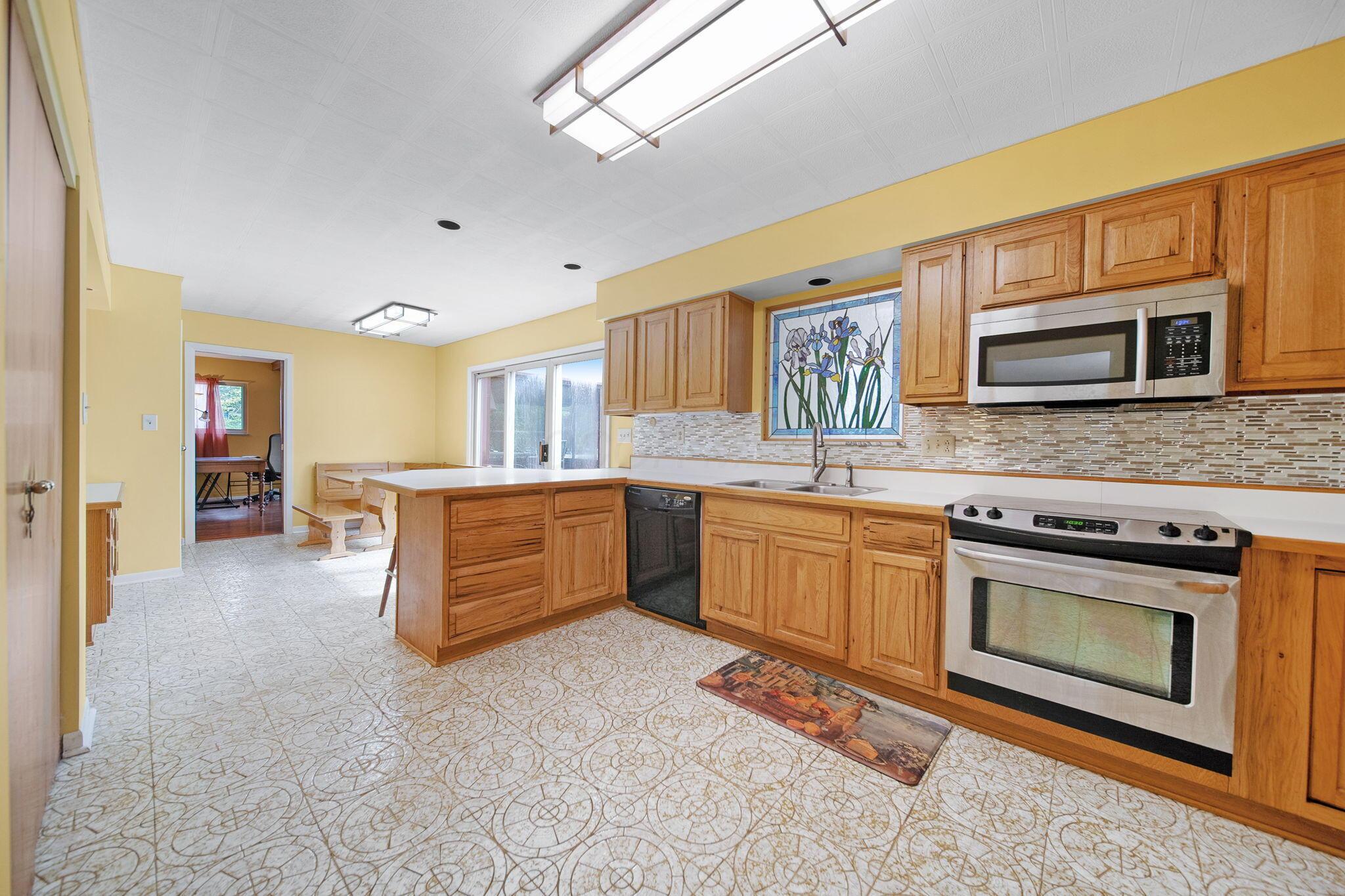 6694 Merwin Road, Columbus, Ohio image 20