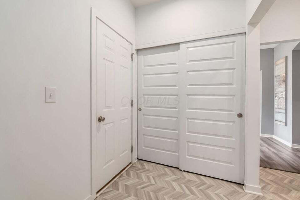 1341 Goldwell Drive, Sunbury, Ohio image 23