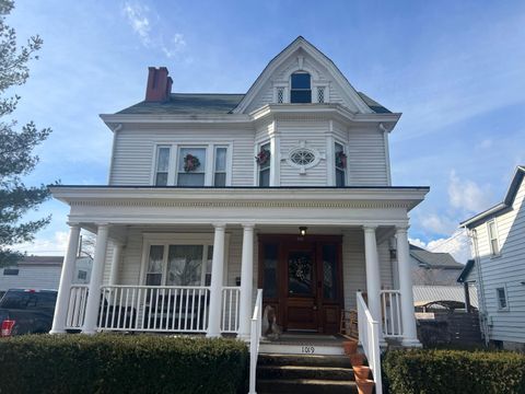 Photo of 1019 N Columbus Street, Lancaster, OH 43130 (MLS # 226000594)