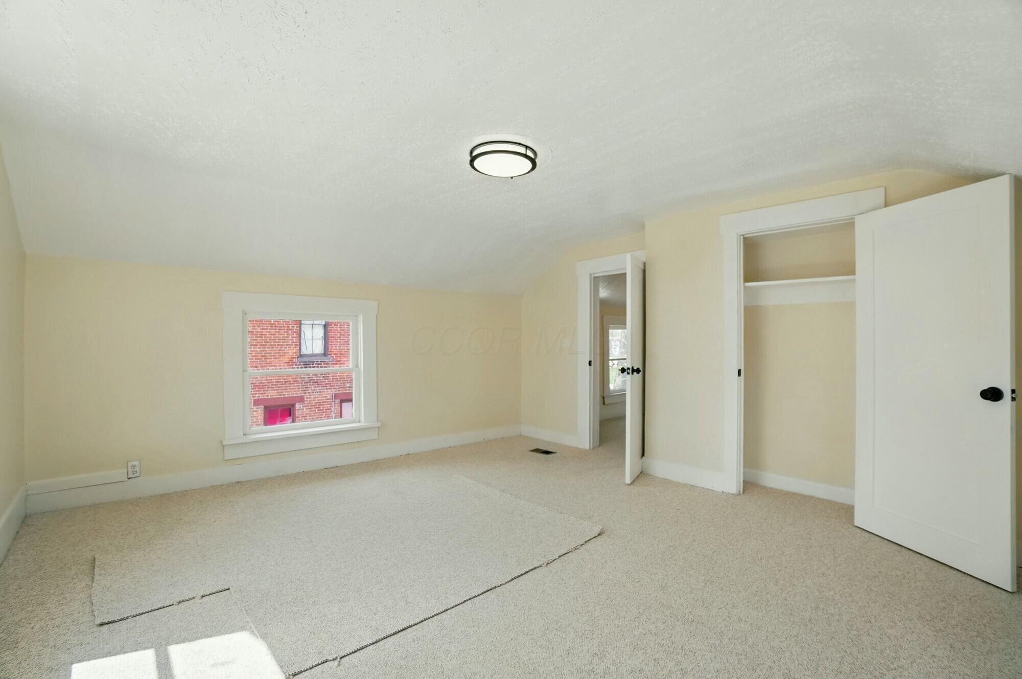 720 W Columbia Street, Springfield, Ohio image 25