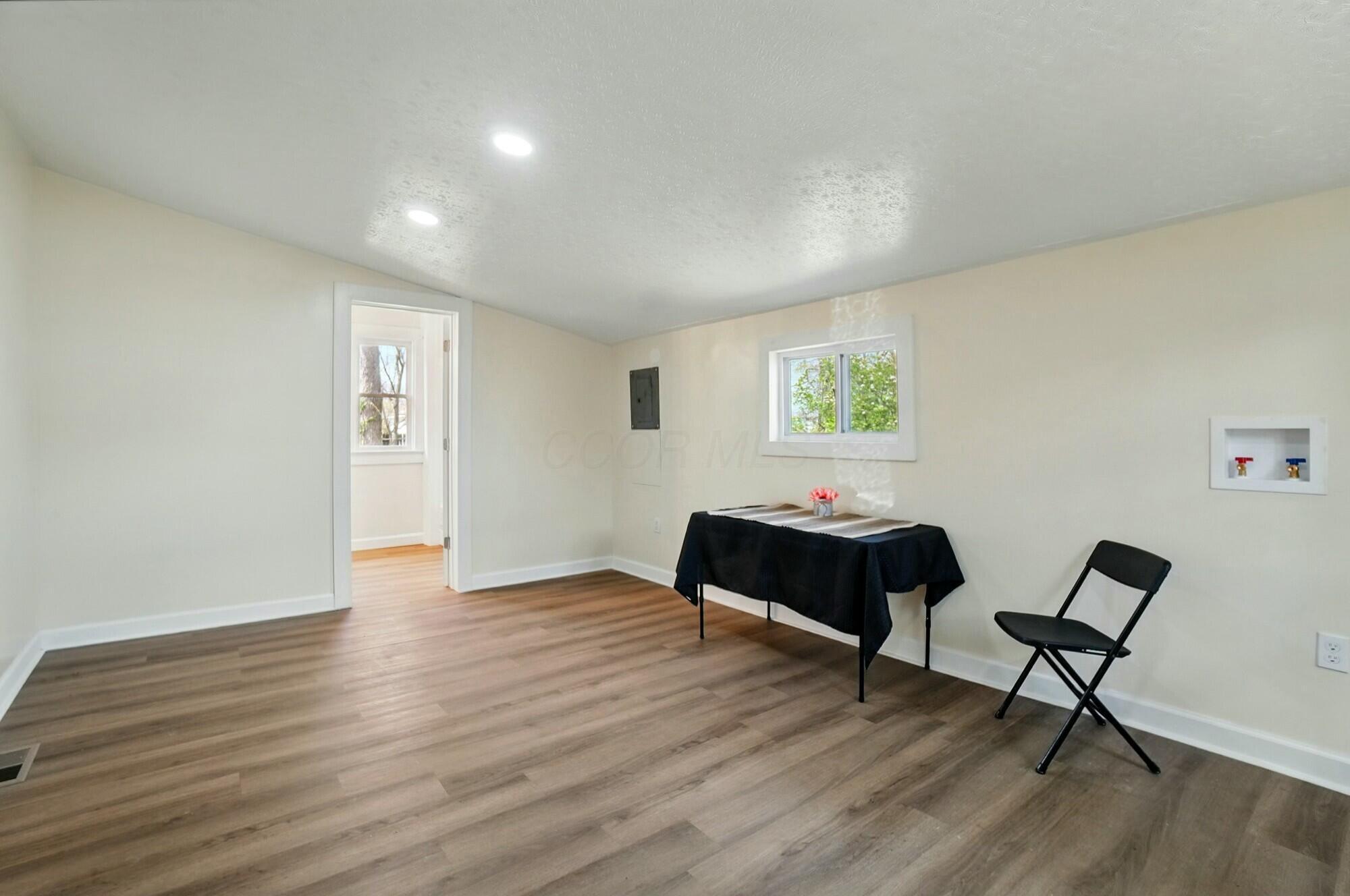 720 W Columbia Street, Springfield, Ohio image 19