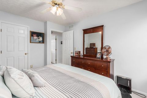 Tiny photo for 1459 River Trail Drive, Grove City, OH 43123 (MLS # 226001951)