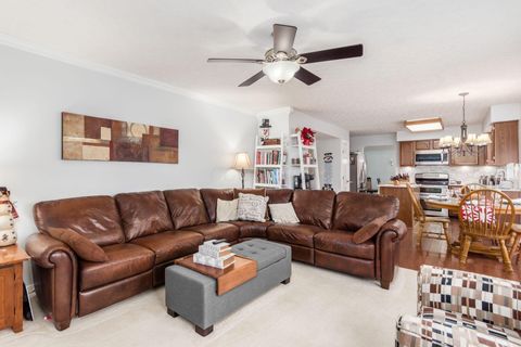 Tiny photo for 1459 River Trail Drive, Grove City, OH 43123 (MLS # 226001951)