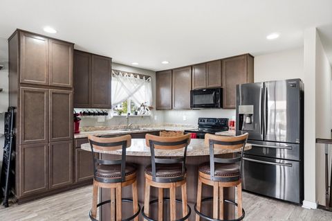 Tiny photo for 1613 Cowan Creek Drive, Marysville, OH 43040 (MLS # 226002949)