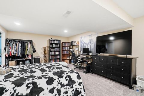 Tiny photo for 1613 Cowan Creek Drive, Marysville, OH 43040 (MLS # 226002949)