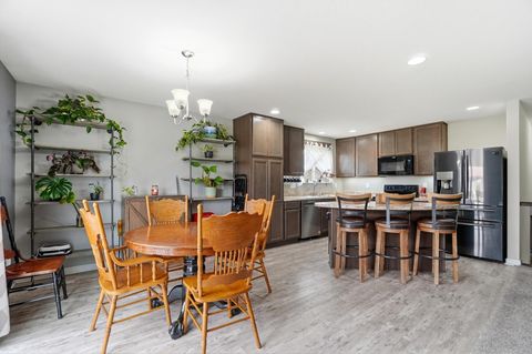 Tiny photo for 1613 Cowan Creek Drive, Marysville, OH 43040 (MLS # 226002949)