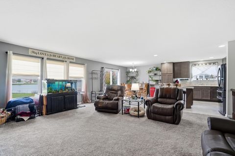 Tiny photo for 1613 Cowan Creek Drive, Marysville, OH 43040 (MLS # 226002949)