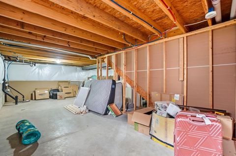 Tiny photo for 1613 Cowan Creek Drive, Marysville, OH 43040 (MLS # 226002949)