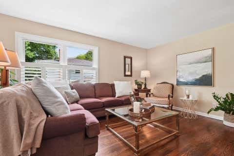 Tiny photo for 890 Lookout Point Drive, Columbus, OH 43235 (MLS # 226029207)