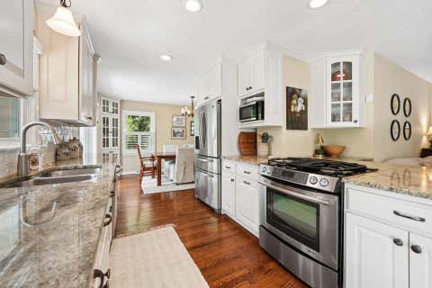 Tiny photo for 890 Lookout Point Drive, Columbus, OH 43235 (MLS # 226029207)