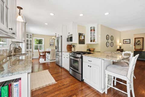 Tiny photo for 890 Lookout Point Drive, Columbus, OH 43235 (MLS # 226029207)