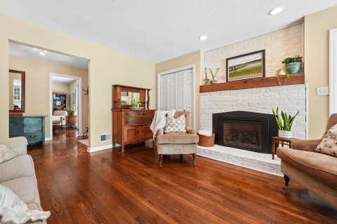 Tiny photo for 890 Lookout Point Drive, Columbus, OH 43235 (MLS # 226029207)