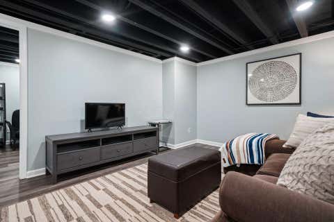 Tiny photo for 890 Lookout Point Drive, Columbus, OH 43235 (MLS # 226029207)