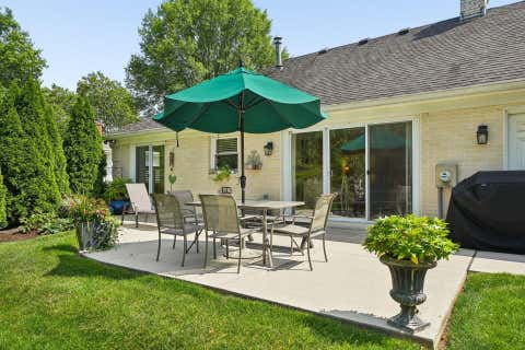 Tiny photo for 890 Lookout Point Drive, Columbus, OH 43235 (MLS # 226029207)