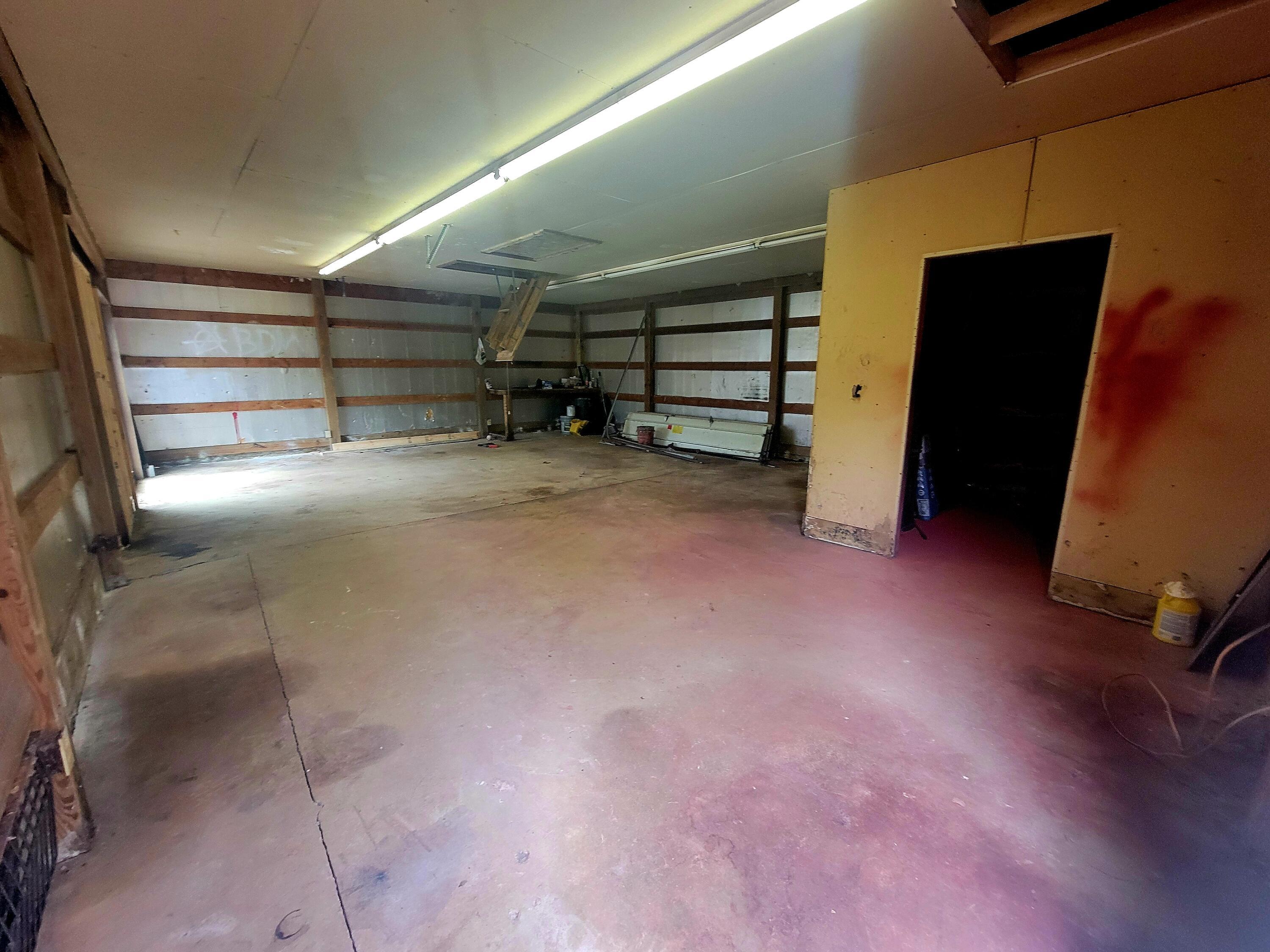 10263 Frasure Helber Road, Logan, Ohio image 7