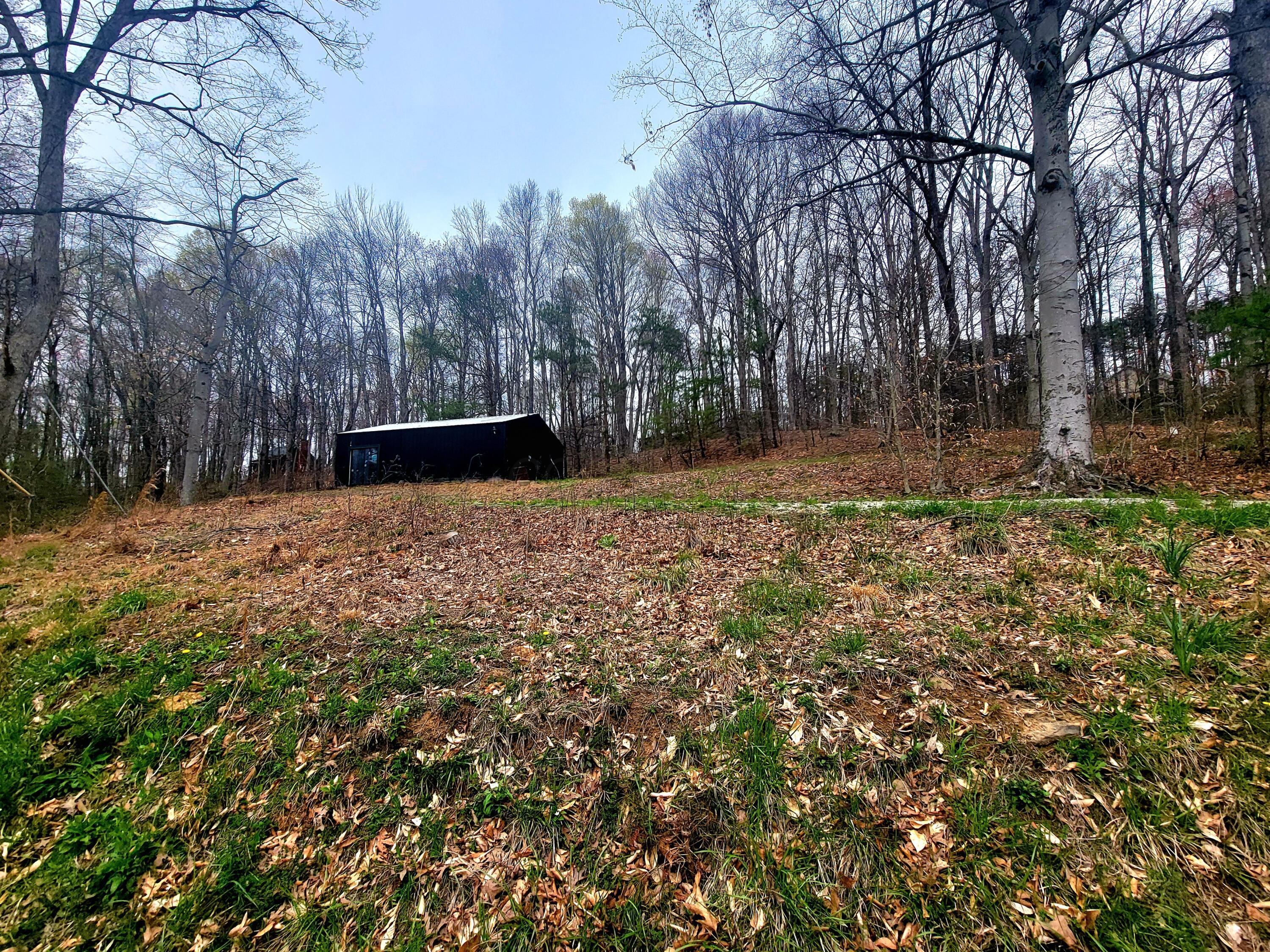 10263 Frasure Helber Road, Logan, Ohio image 2