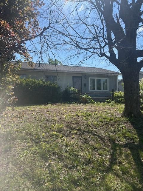 Photo of 956 Hillridge Road, Reynoldsburg, OH 43068 (MLS # 226013990)