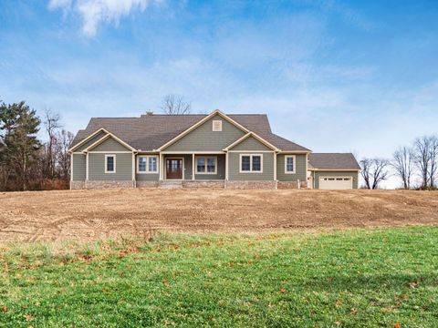 Photo of 384 Olive Court, Sunbury, OH 43074 (MLS # 225045962)