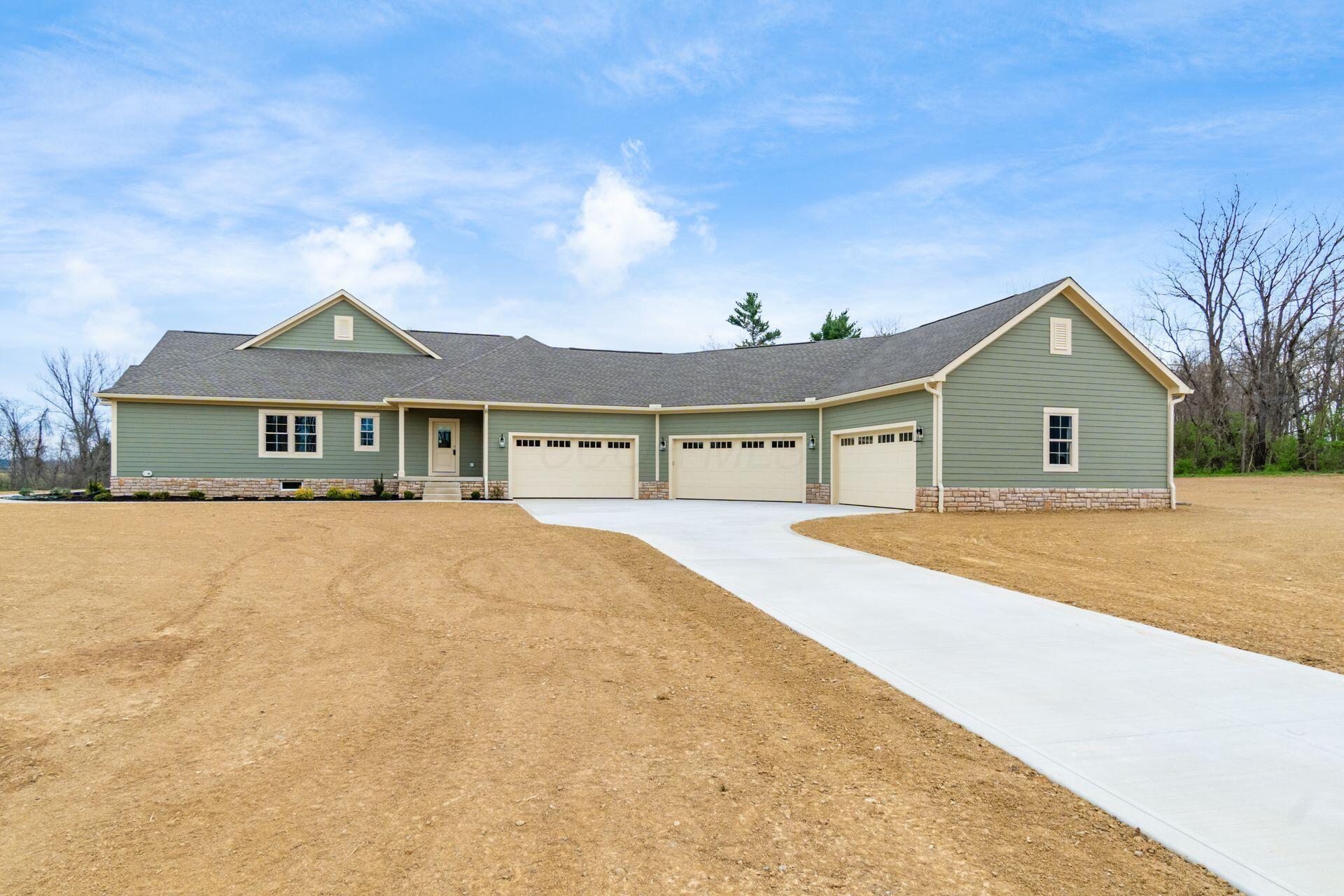 Sunbury, Ohio, 43074, United States, 4 Bedrooms Bedrooms, ,6 BathroomsBathrooms,Residential,Active,2007229