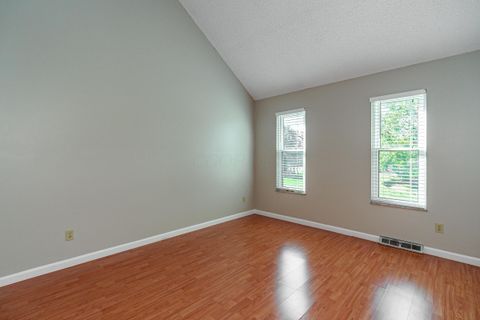 Tiny photo for 6207 Roxburgh Court 16D #16D, Columbus, OH 43213 (MLS # 225039524)