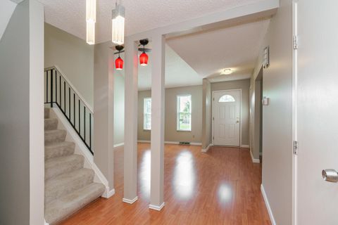 Tiny photo for 6207 Roxburgh Court 16D #16D, Columbus, OH 43213 (MLS # 225039524)