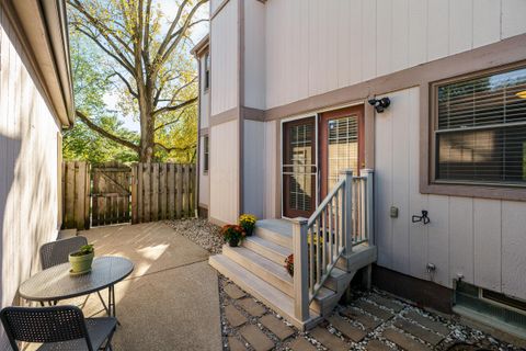 Tiny photo for 6207 Roxburgh Court 16D #16D, Columbus, OH 43213 (MLS # 225039524)
