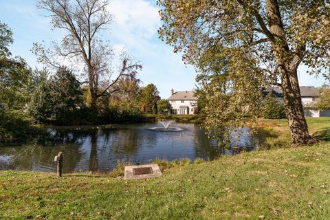 Tiny photo for 6207 Roxburgh Court 16D #16D, Columbus, OH 43213 (MLS # 225039524)