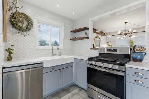 Tiny photo for 510 Supreme Court, Delaware, OH 43015 (MLS # 226012302)