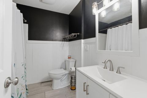 Tiny photo for 510 Supreme Court, Delaware, OH 43015 (MLS # 226012302)