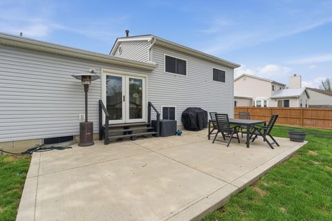 Tiny photo for 510 Supreme Court, Delaware, OH 43015 (MLS # 226012302)