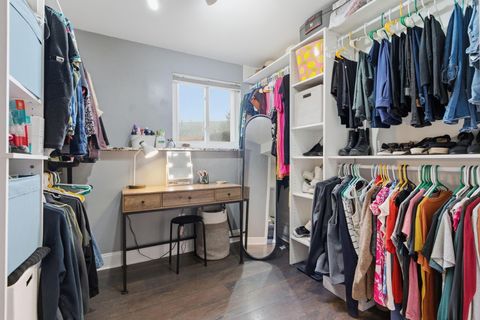 Tiny photo for 510 Supreme Court, Delaware, OH 43015 (MLS # 226012302)