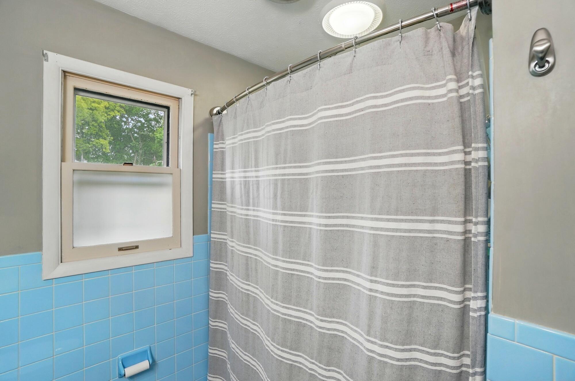 701 Hartford Drive, Springfield, Ohio image 32