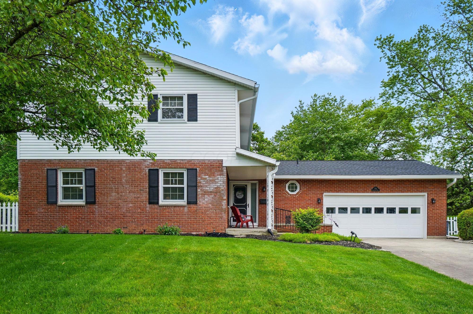 701 Hartford Drive, Springfield, Ohio image 2