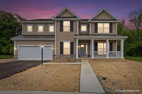 Photo of 6540 Tanseyclose Lane, Dublin, OH 43016 (MLS # 226013294)