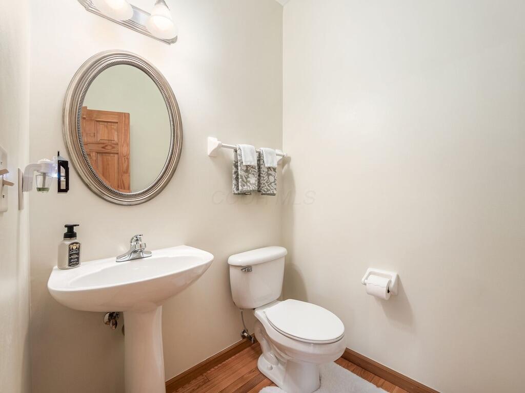 8088 Reynoldswood Drive, Reynoldsburg, Ohio image 16