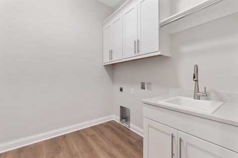Tiny photo for 4211 Laguna Loop, Lewis Center, OH 43035 (MLS # 226015054)