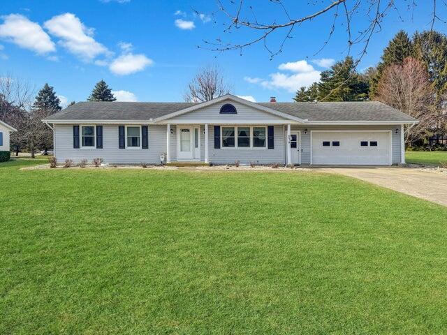 274 New Haven Drive, Urbana, Ohio image 2