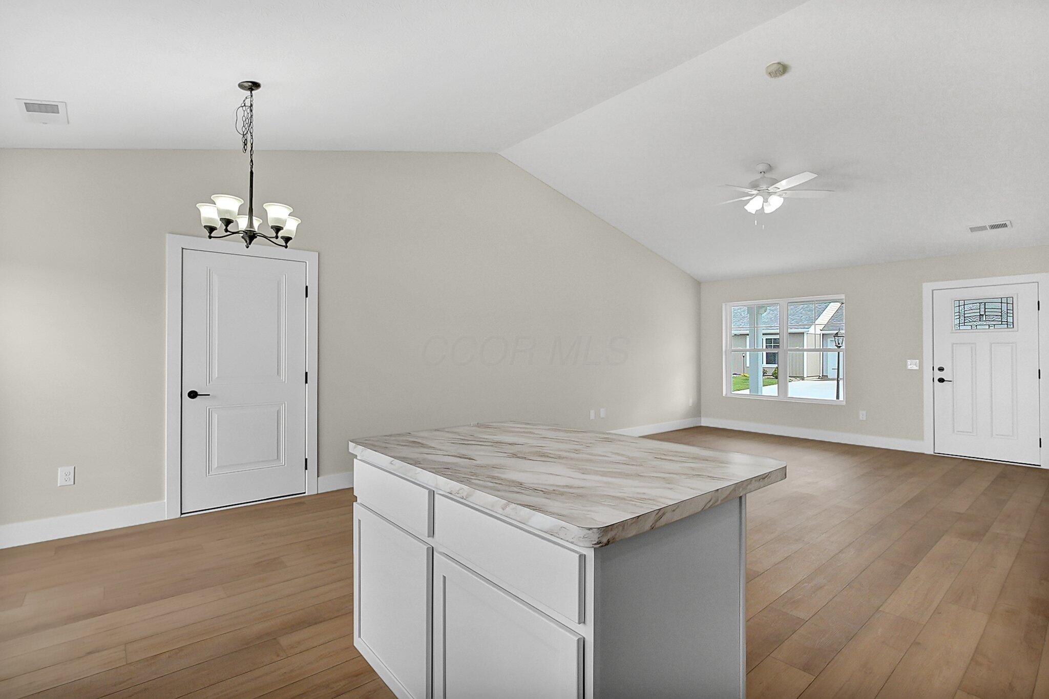 104 Cumberland Meadows Circle, Hebron, Ohio image 8