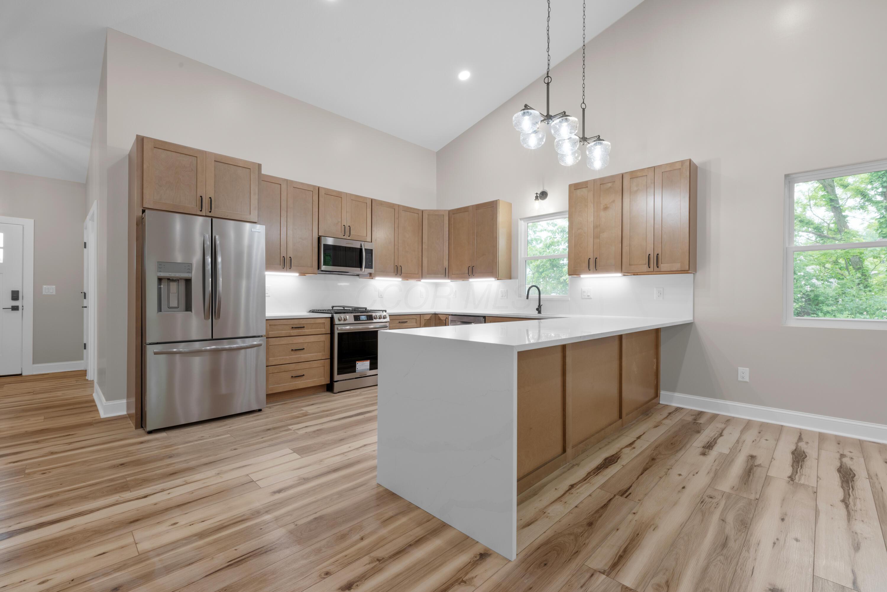 13567 Magers Road, Howard, Ohio image 8