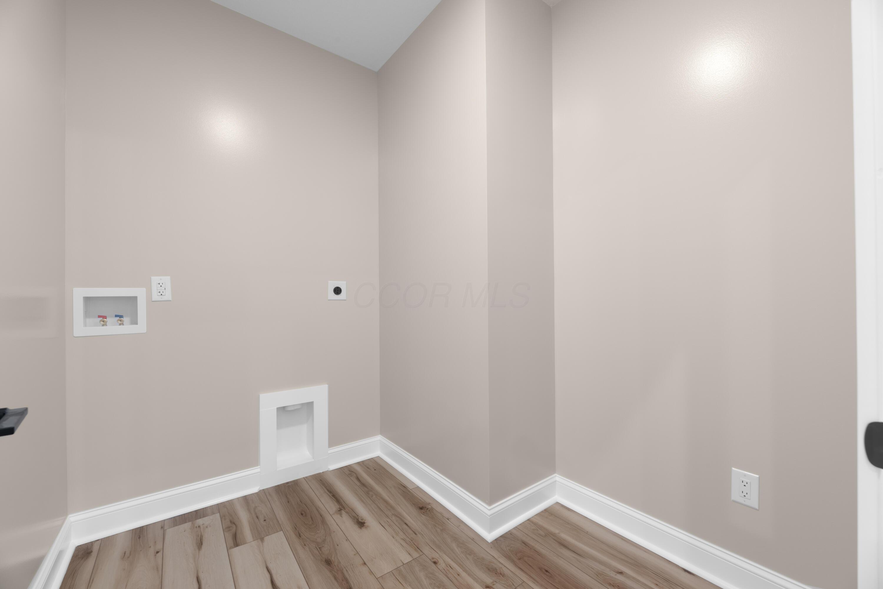13567 Magers Road, Howard, Ohio image 18