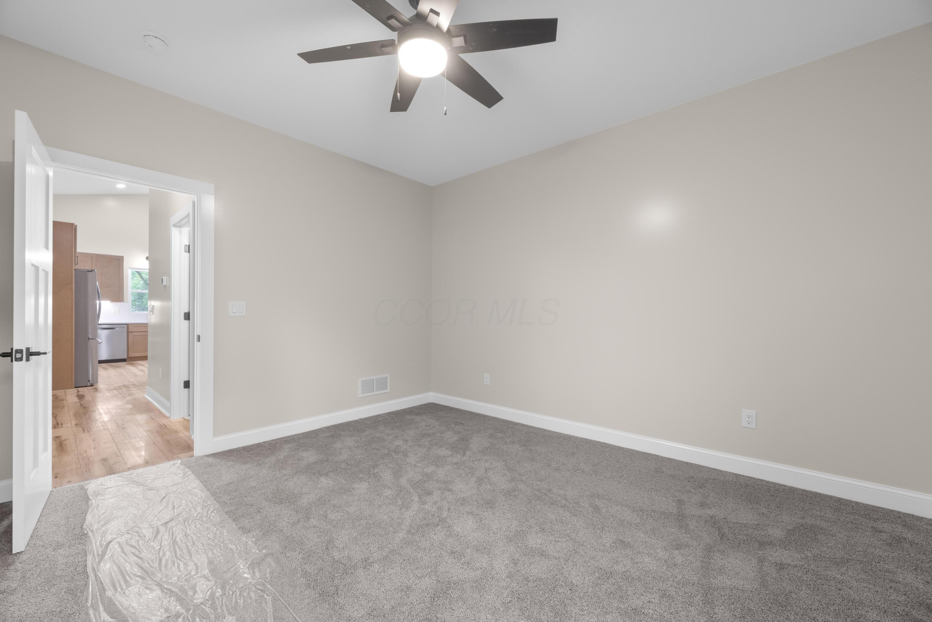 13567 Magers Road, Howard, Ohio image 16