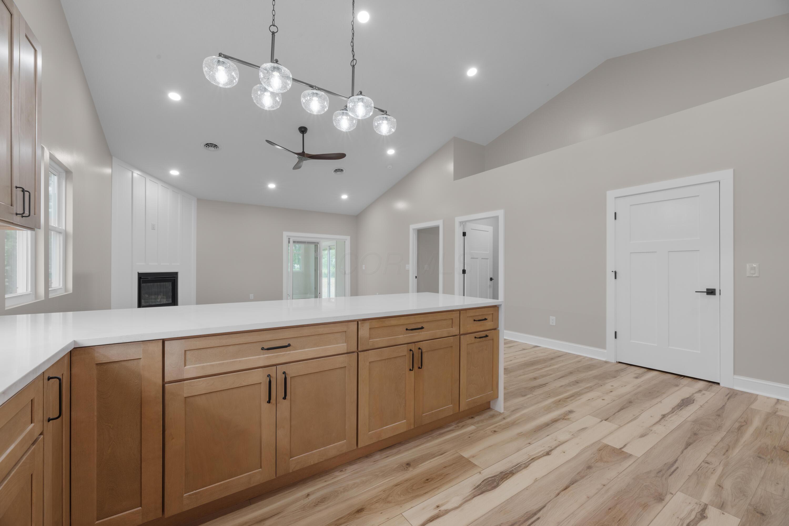 13567 Magers Road, Howard, Ohio image 10