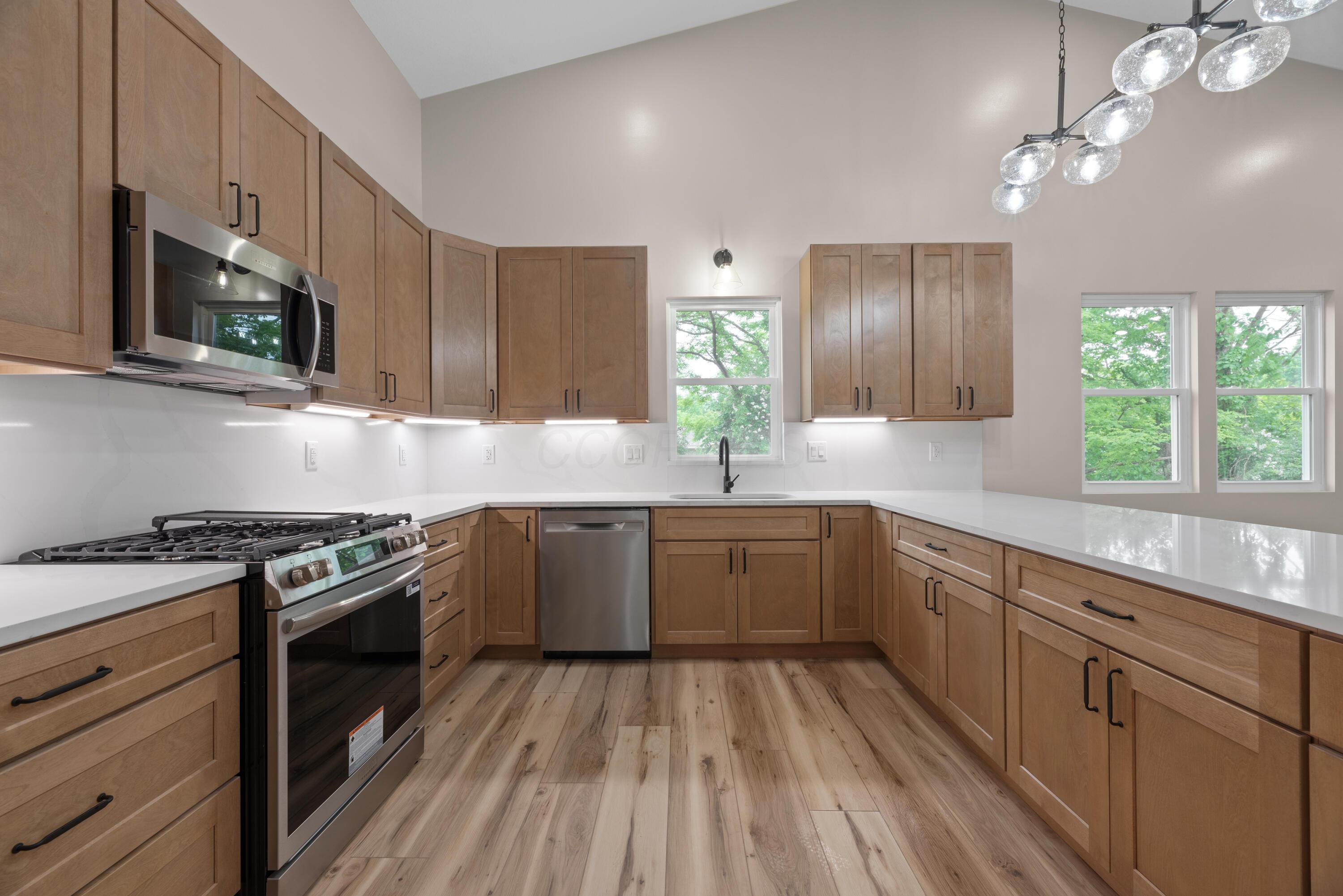 13567 Magers Road, Howard, Ohio image 7